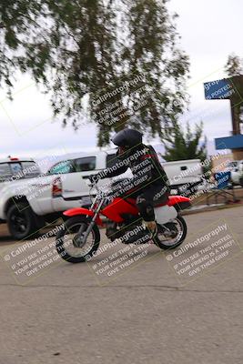 media/Nov-07-2022-Lets Ride (Mon) [[fbd0a82950]]/Around the Pits/